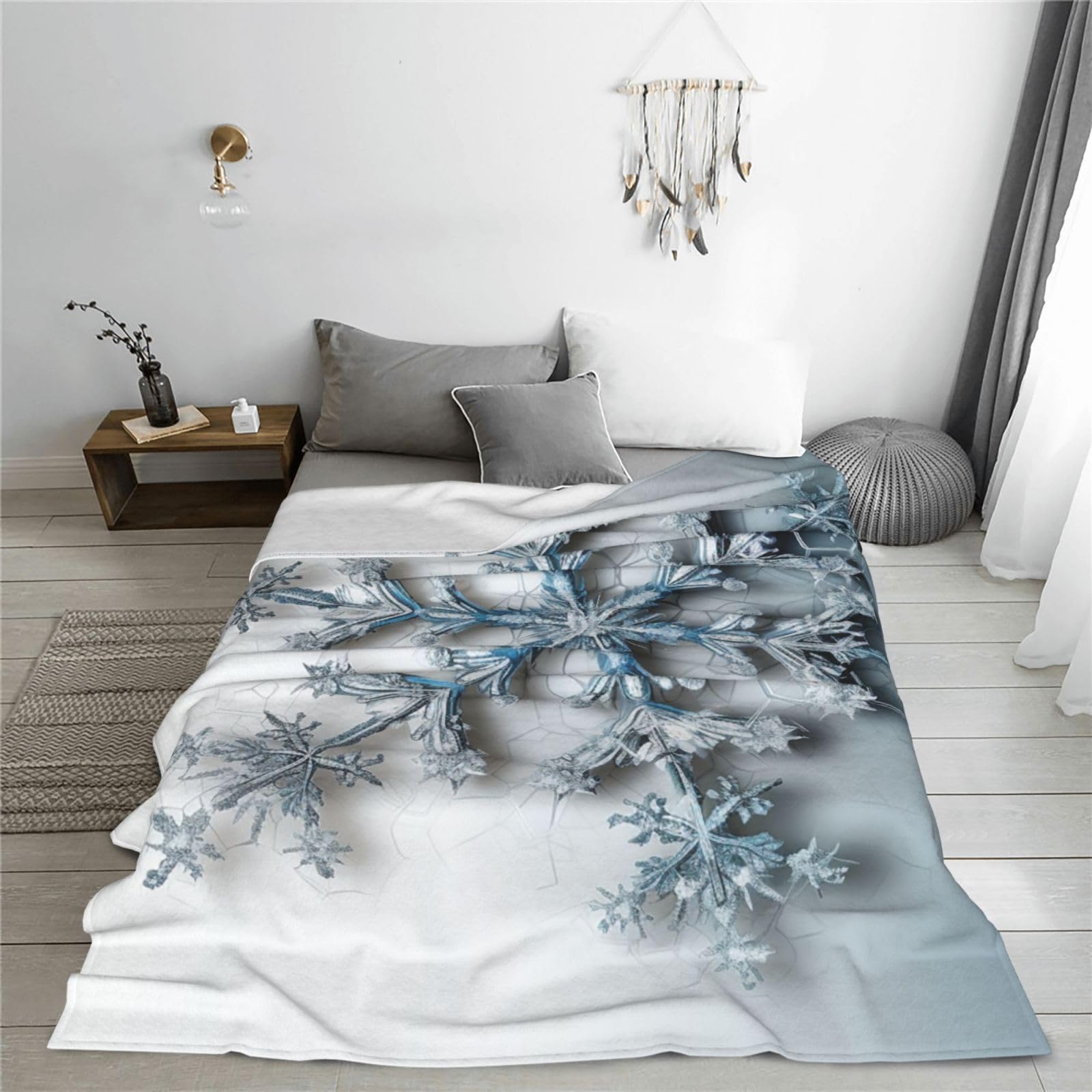 Amazon.com: Transparent Snowflake Throw Blanket Lightweight Super 