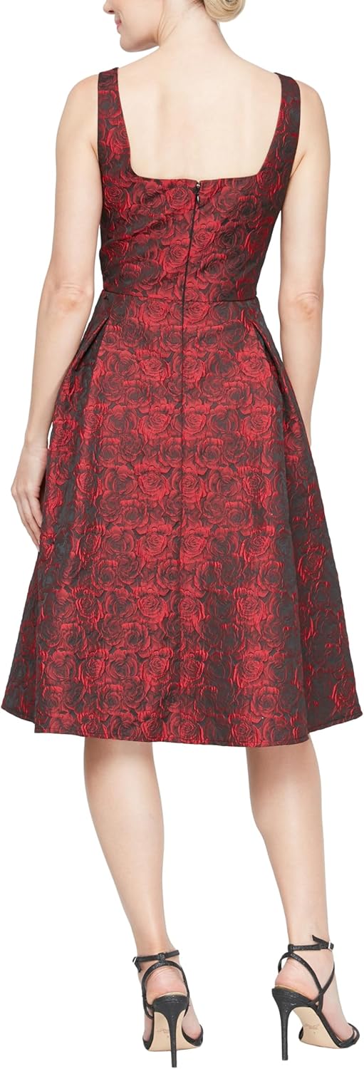 Alex Evenings Womens Short Sleeveless Party Gown with Pockets, Wedding Guest, Special Occasion Dress - Image 2