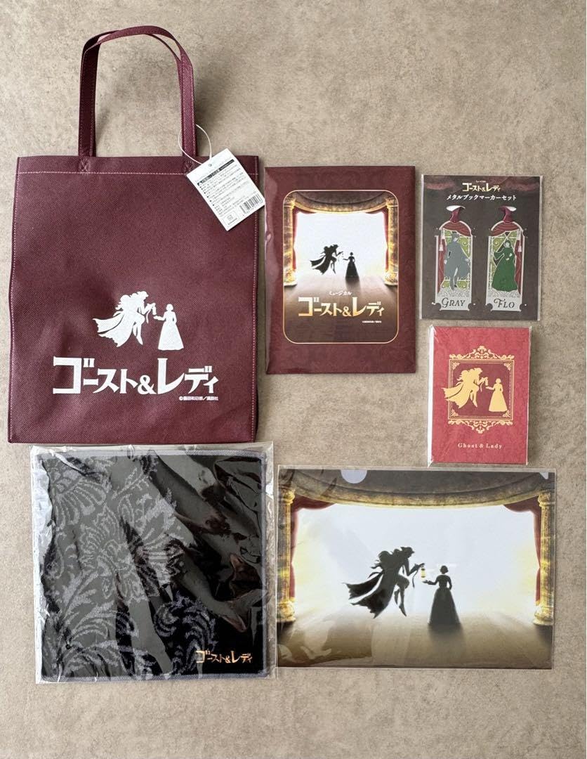 限定品 グレイ ゴーストアンドレディ 箔押しアクリルキーホルダーゴースト＆レディ 限定品 グレイ ゴーストアンドレディ 箔押しアクリル