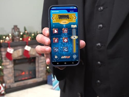 Miniatura 18 de Lionel El Polar Express Battery O Gauge - Juego de tren de juguete con control remoto, locomotora, vagones de tren y pista con sonidos auténticos de