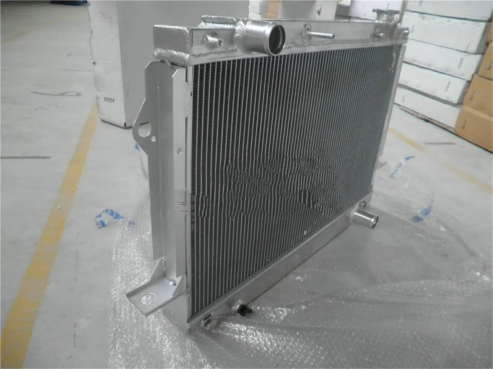 Chłodnica aluminiowa Pasuje do Toyoty Land Cruiser 80 FZJ80 J80 4.5L 1FZ-FE I6 1992-1998 Lexusa LX450 .5 1996 1997 Aluminiowa chłodnica