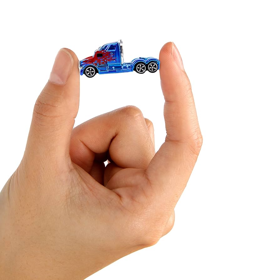 極小！NANOサイズ！ジャダトイズ　トランスフォーマー　コンボイ　ダイキャスト Amazon.co.jp: Jada Toys Transformers Nano Hollywood Rides