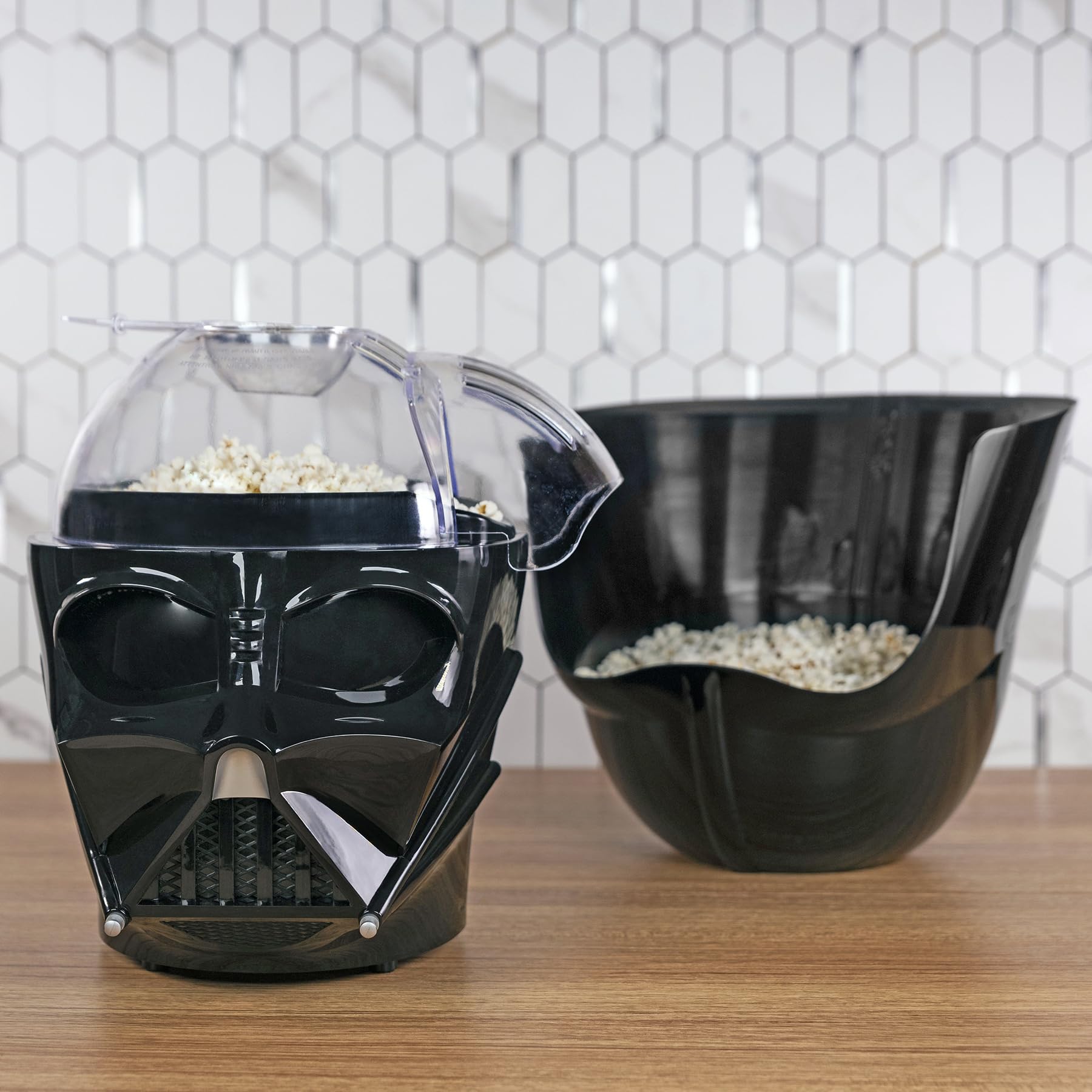 Uncanny Brands Darth Vader - Máquina para hacer palomitas de maíz, diseño de Star Wars
