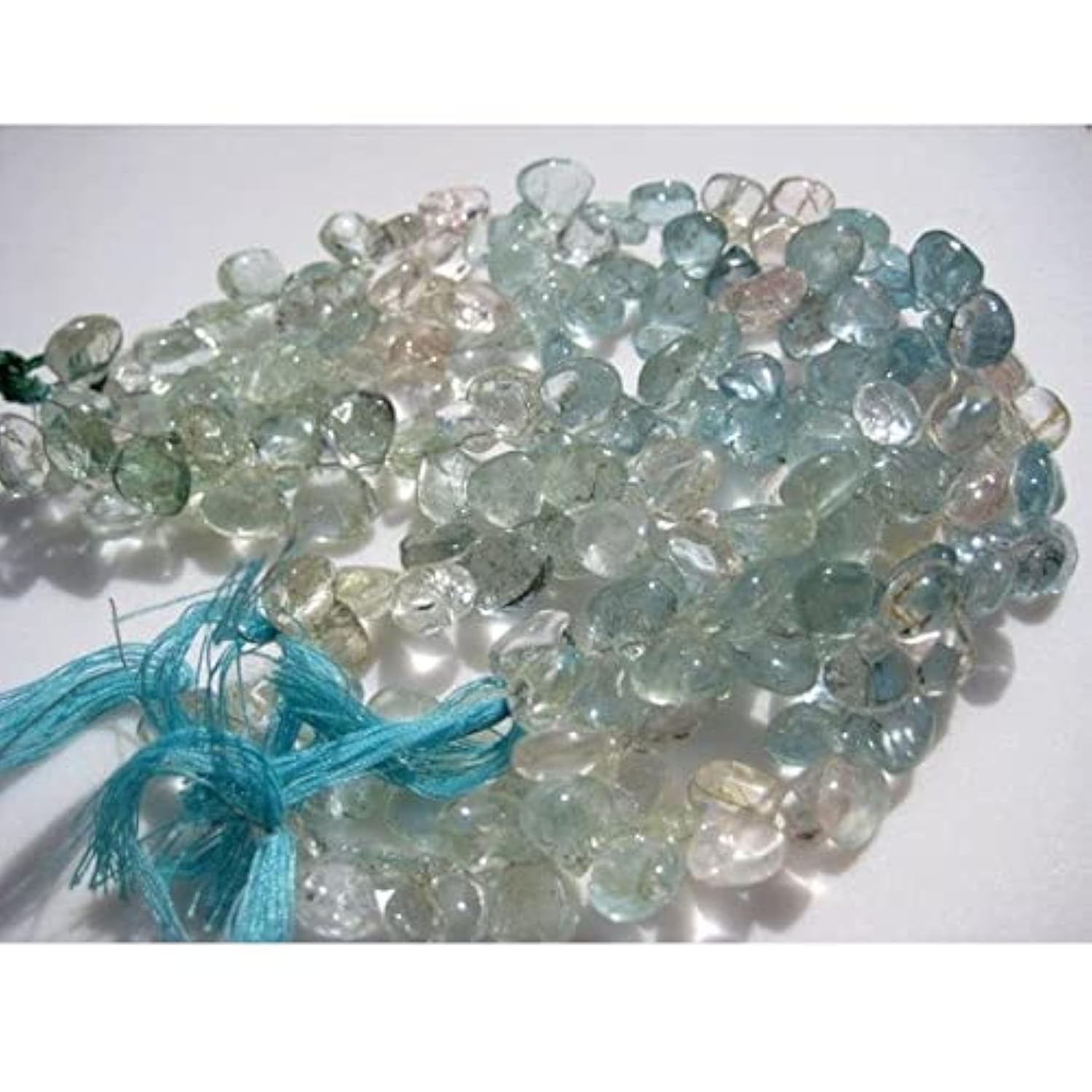 Aigue-marine perles d'été pour créer un collier romantique et accessoiriser vos tenues bohèmes