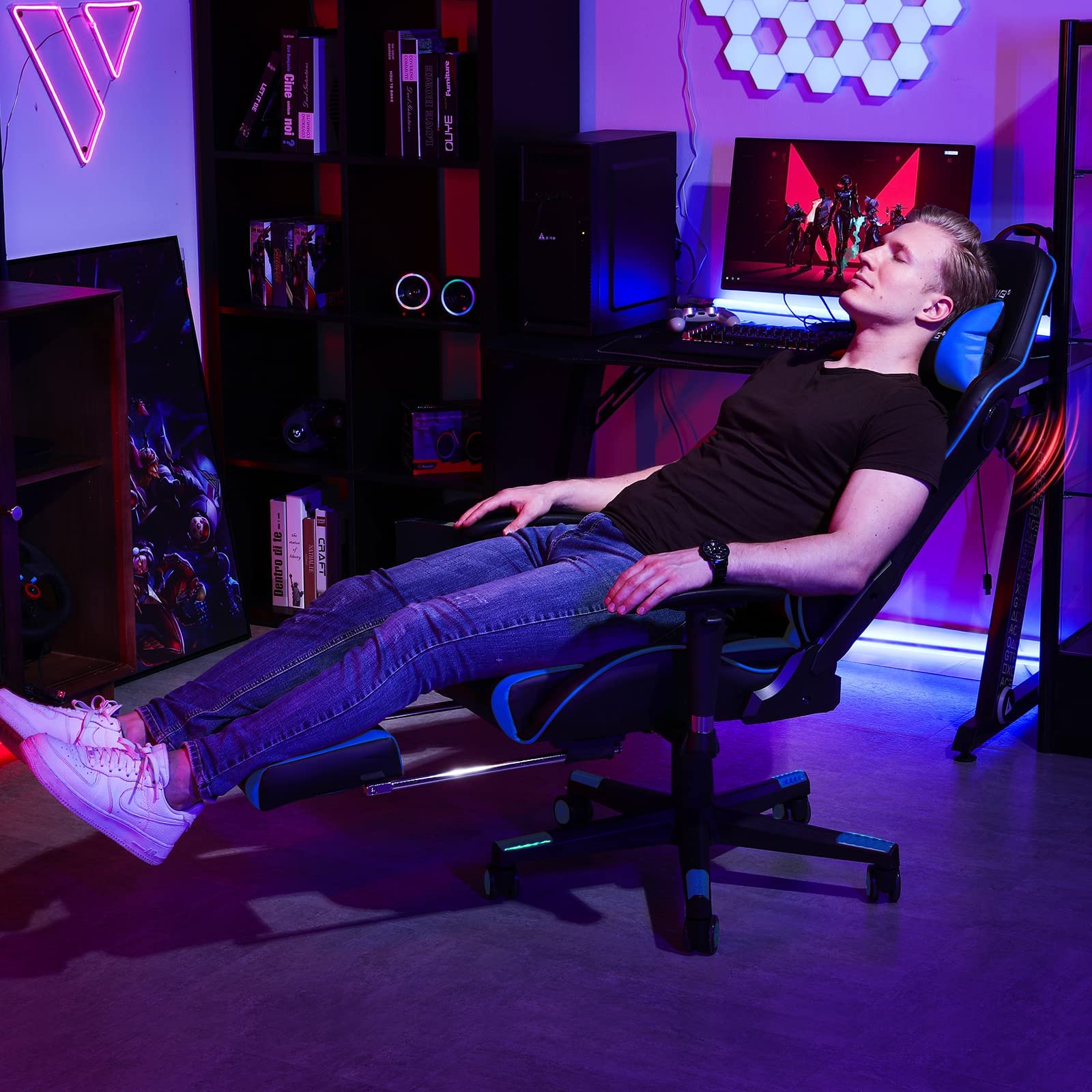 GTRACING Gaming Chair with Footrest and Bluetooth Speakers Music Video