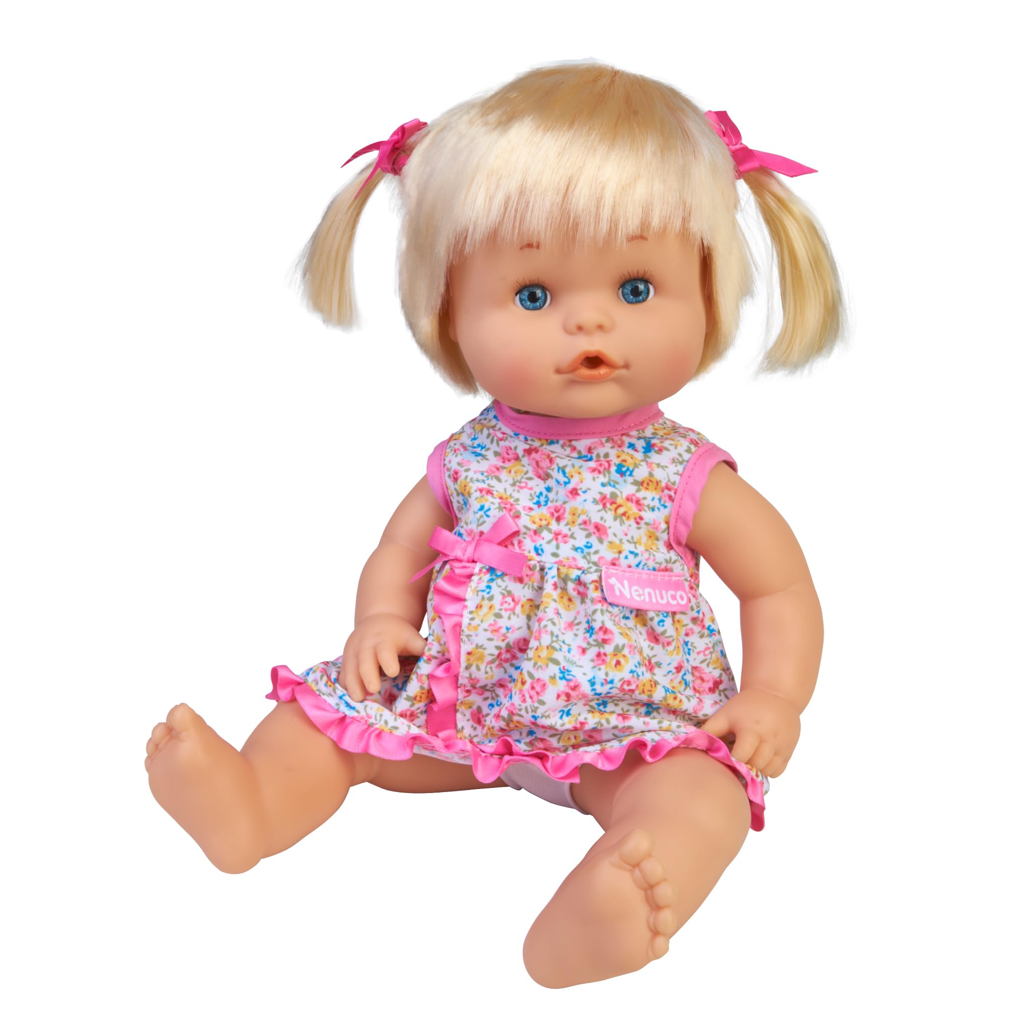 Nenuco - Mundo, Caucásica, muñecos de Diferentes etnias, colección Exclusiva de muñecas con Conjuntos primaverales de dierentes países de Color Rosa, 3 Modelos, Famosa (700017430)