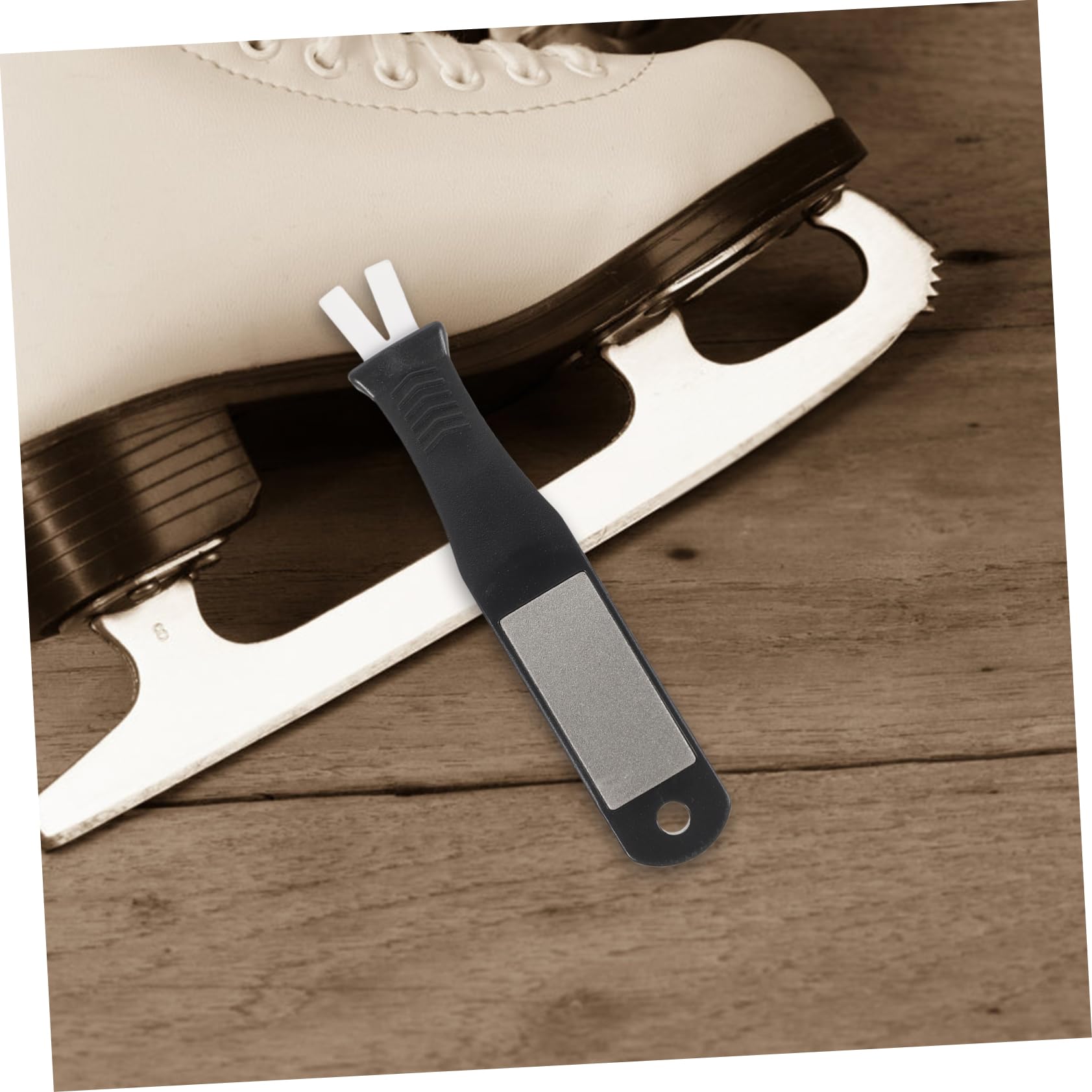 BESPORTBLE aiguiseur affûteur Portable Couvre-toits de Patinage de Patinage Artistique Outil Patins à Glace clé broyeur Fourniture de Patin Accessoire Chaussures de Skate Plastique