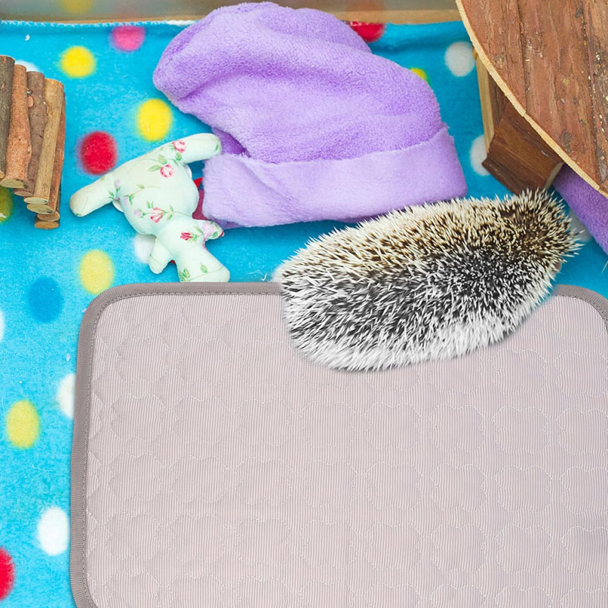 Alasum 6 Stück Tragbare Kühlmatten für Kleine Haustiere Waschbare Hamster Trainingskissen aus Geruchlosem Sicherem Material Kühlend und Langlebig für Sommer und Welpen