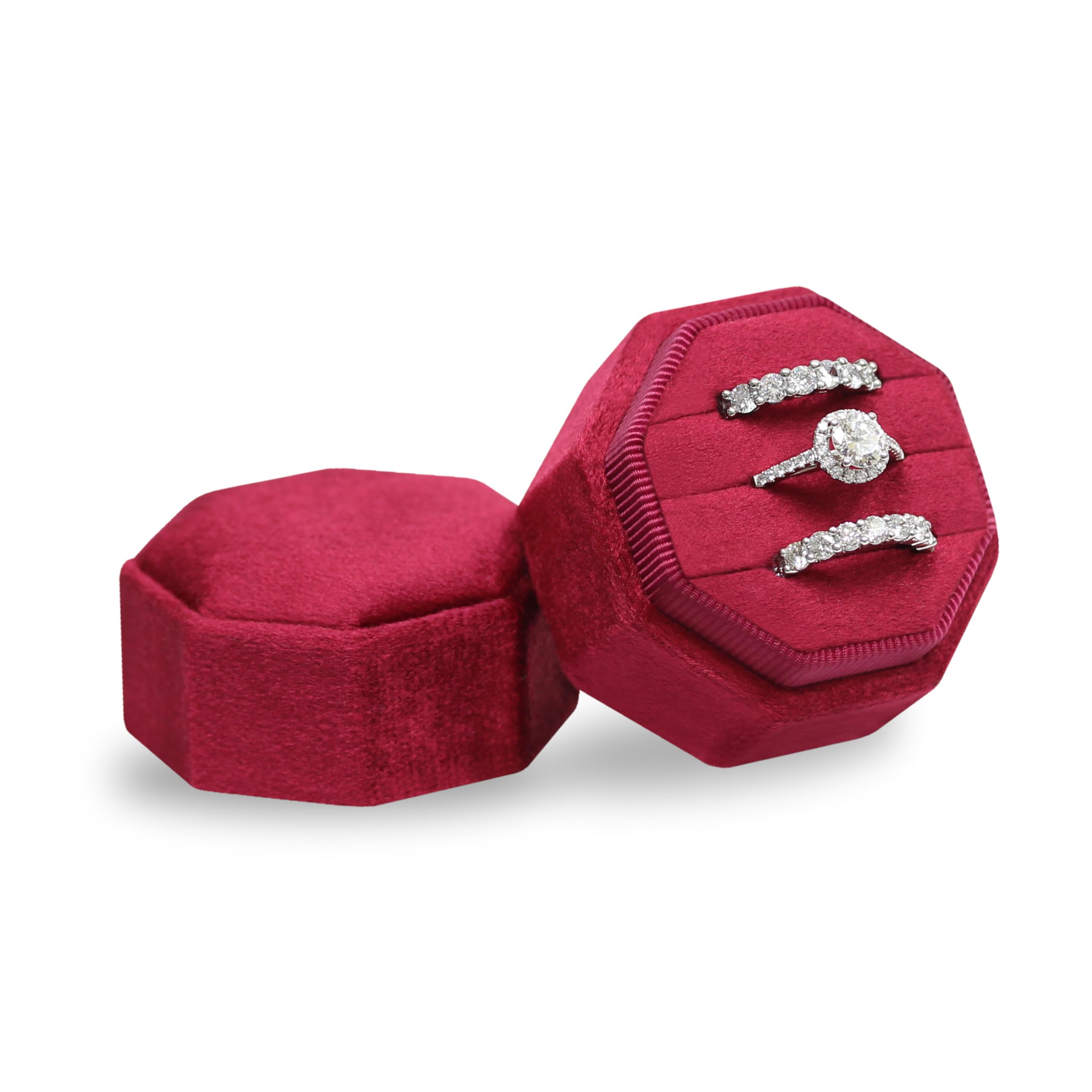 BLUTETE Velvet Ring Box, 3 Slots Jewelry Ring Gift Box Ring Display Holder Case for Wedding Ceremony Proposal Engagement (Red)