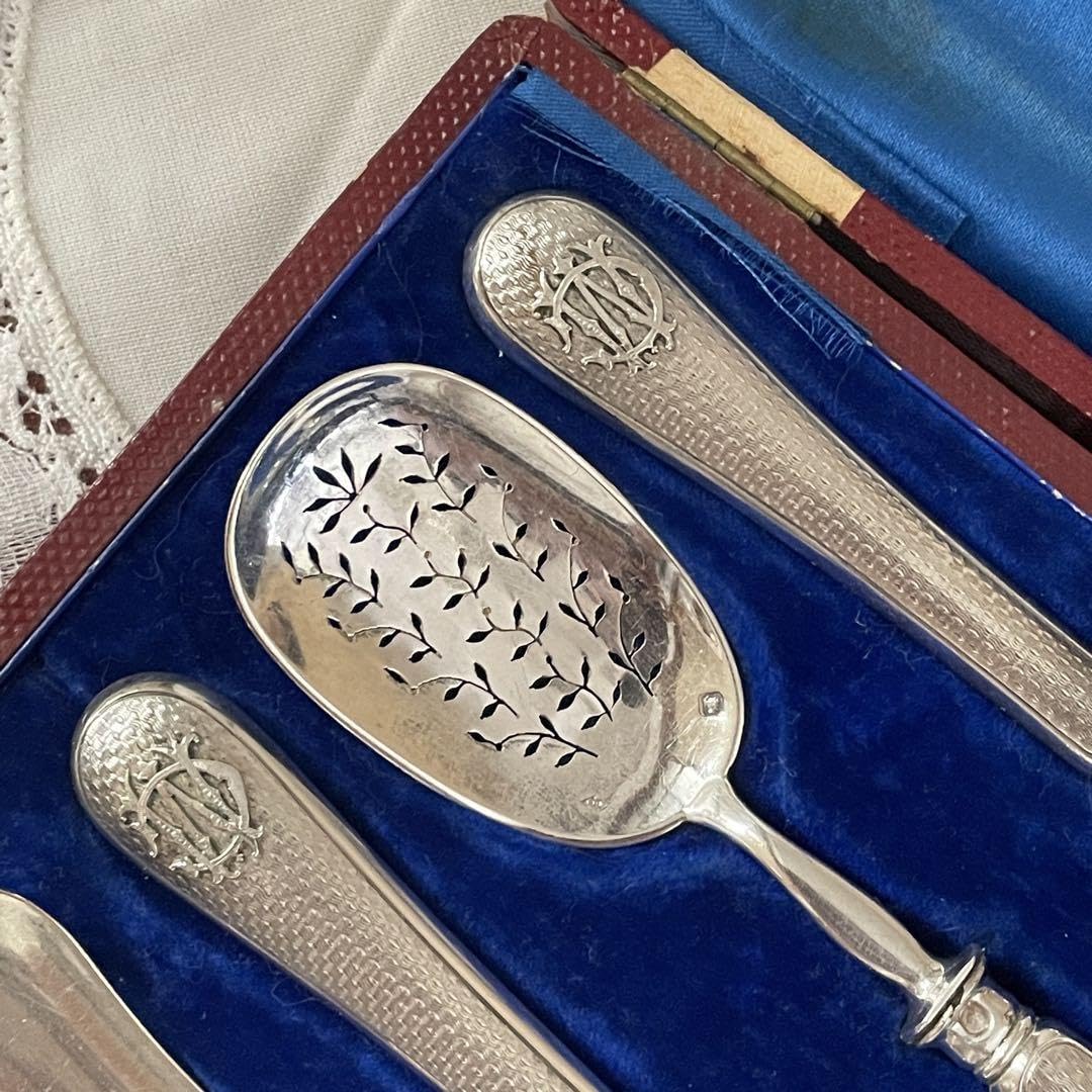 フランス製 華麗なサービングセット 銀無垢 ミネルヴァ刻印あり