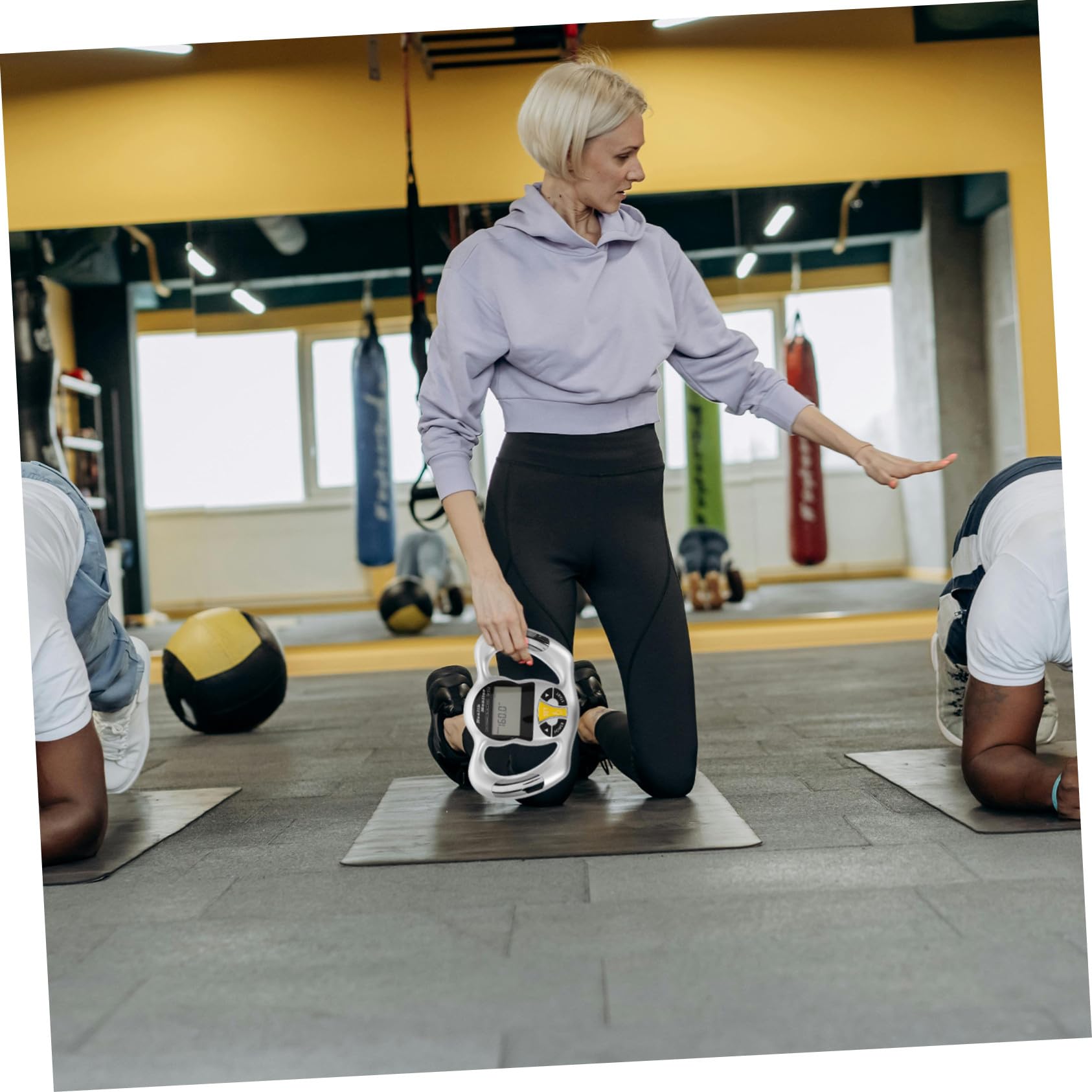 Analizzatore Grasso Corporeo Portatile con Calcolatore Bmi Tester Salute Palmare Facile Usare per Monitoraggio Fitness e Percentuale Grasso