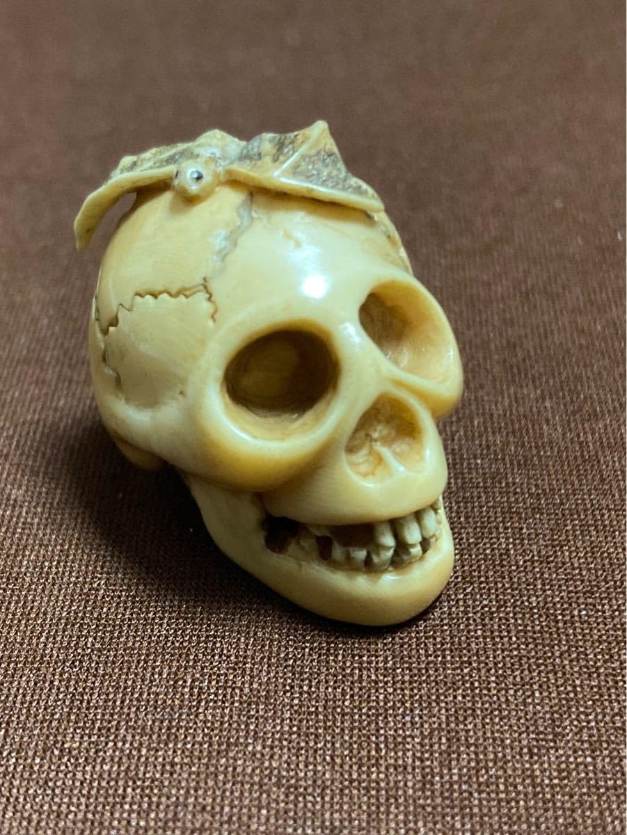 激レア！骸骨根付け 鼠 骨製 スカル 髑髏 時代物 アンティーク 古山 ボーン 激レア！骸骨根付け 鼠 骨製 スカル 髑髏 時代物 アンティーク