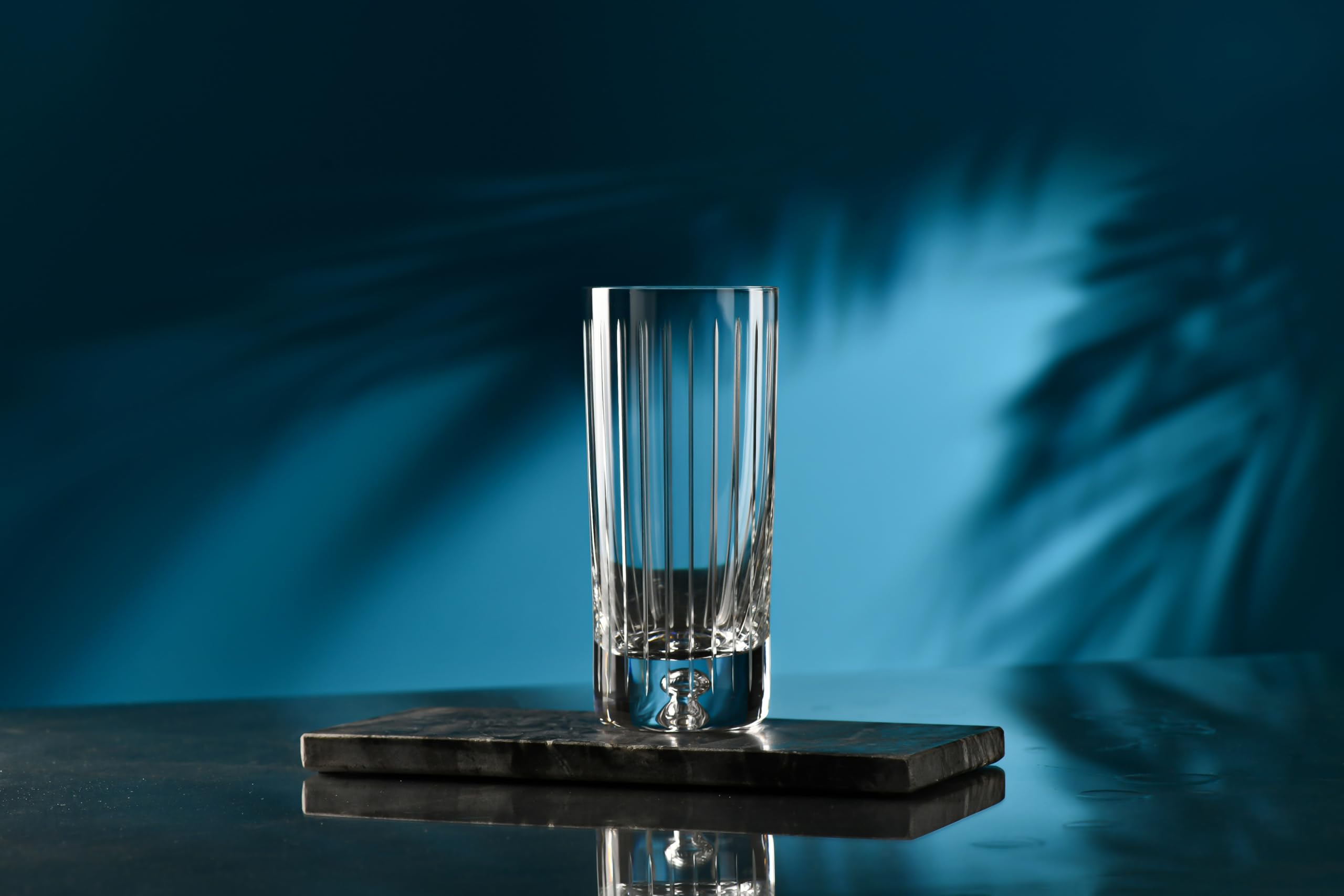 Krosno – Vasos para agua, zumos y bebidas de 300 ml – Juego de 4 piezas – Colección Saga – Cristal – Hechos a mano y tallados – Ideal como regalo