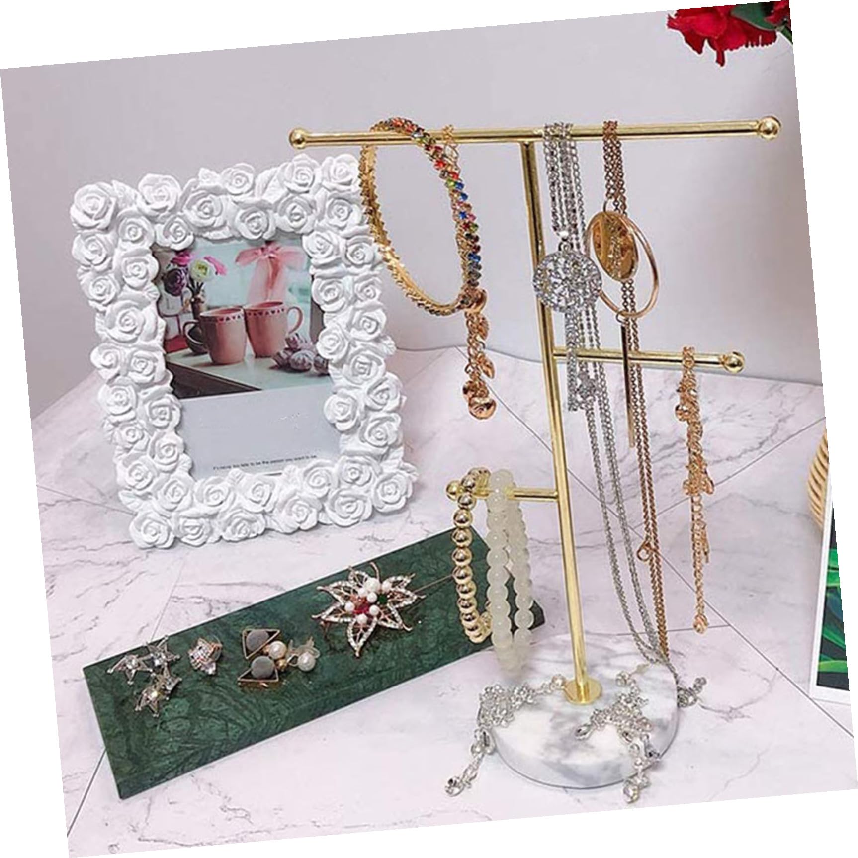 Uhrenhalter aus Marmor und Metall für Schmuck und Uhren
