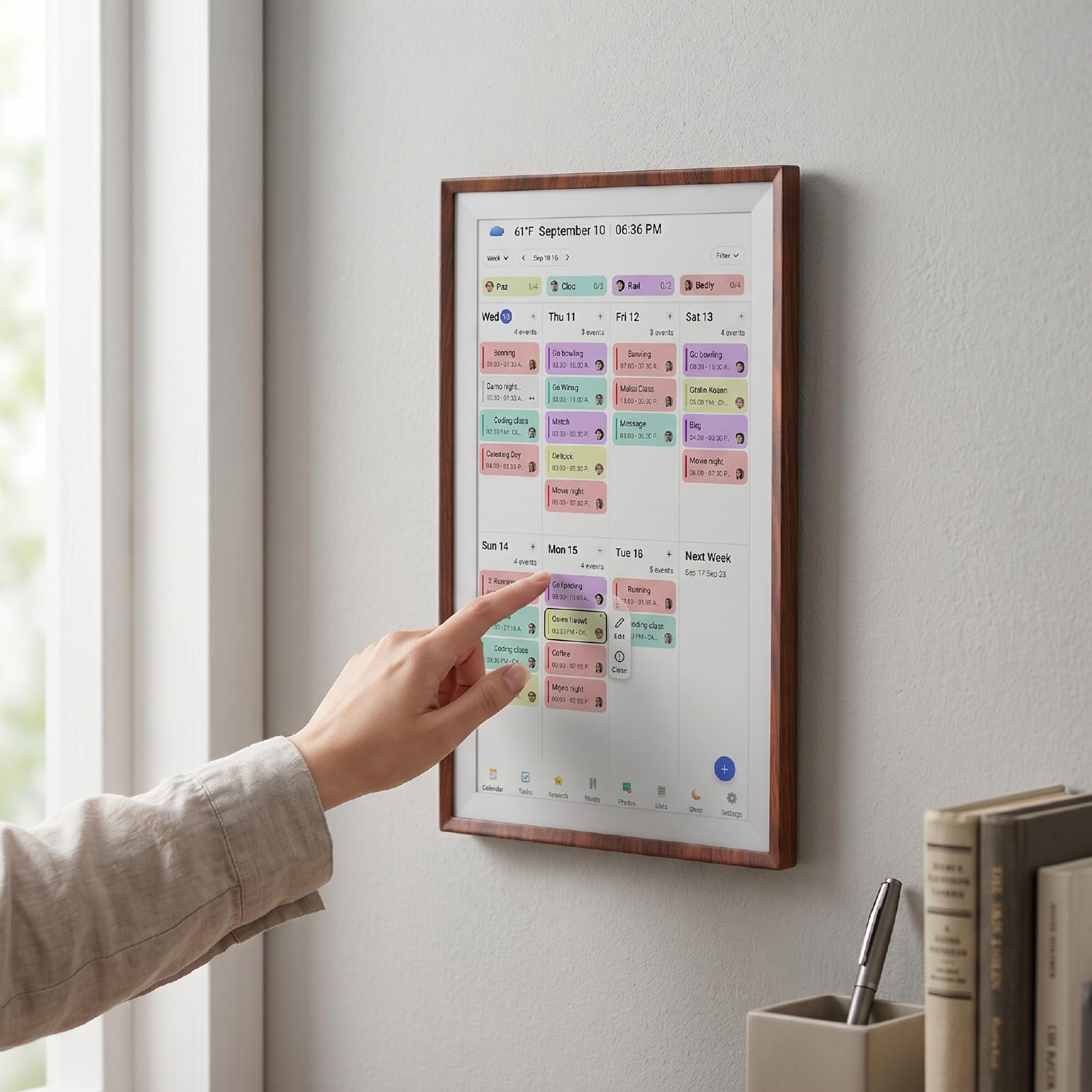 Jectse Calendario Digital de 15,6 Pulgadas, Planificador Familiar Inteligente con Pantalla Táctil con Control de Aplicaciones, Calendario Electrónico Montable en Pared o Escritorio para (Enchufe de