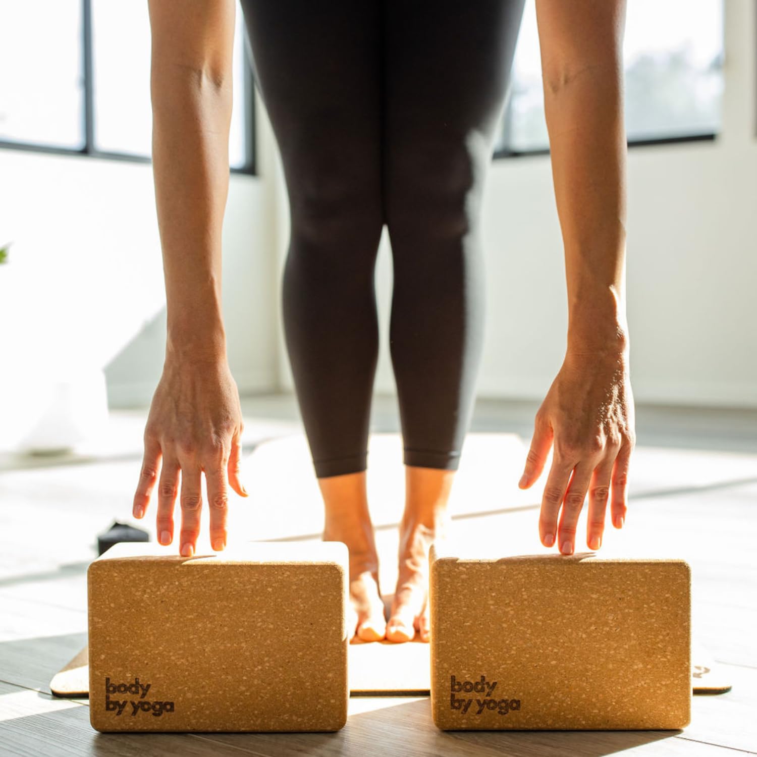 Hochwertige Yoga-Blöcke aus Kork, extra große Yoga-Blöcke mit leistungsfähigem natürlichem portugiesischem Kork, hohe Dichte, rutschfeste Unterstützung für sichereres Balancieren, 2 Stück