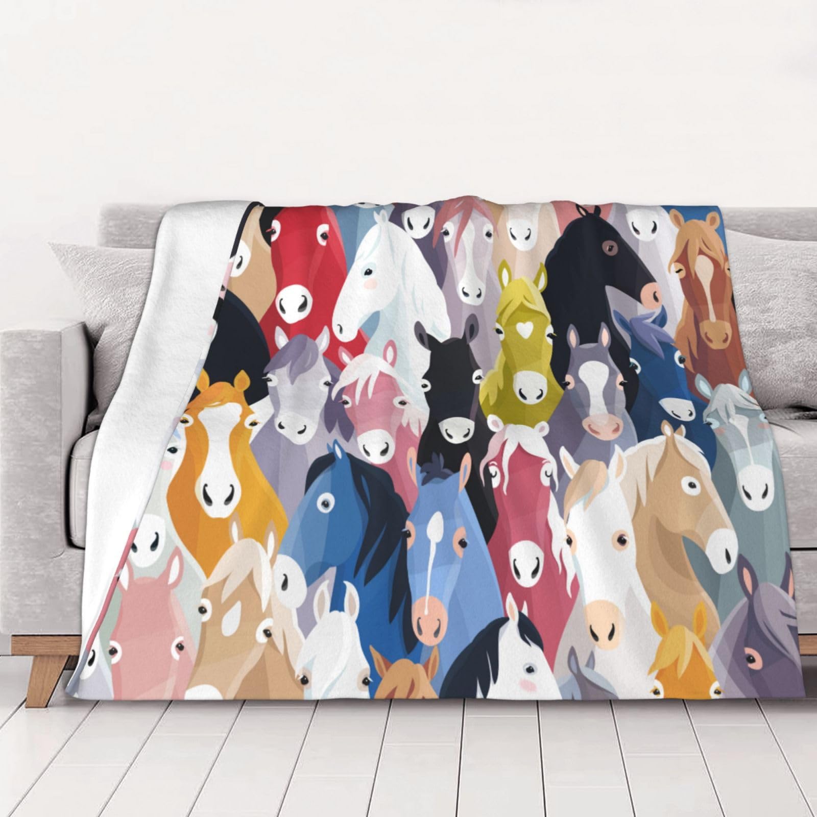 Couverture flanelle chevaux colorés pour soirées cinéma et trajets auto