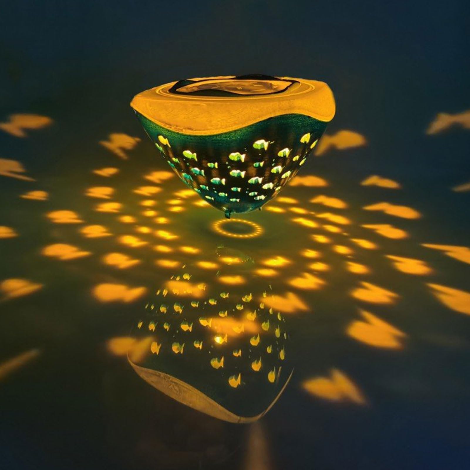 Zwemmen Drijvende Zwembadverlichting, Drijvend Zwembadlicht Vispatroon LED Kleurveranderend Drijvend Licht, Glow Hot Bath Tub LED Light Up Decor voor Zwembad Bad Party Decor Batterij Aangedreven