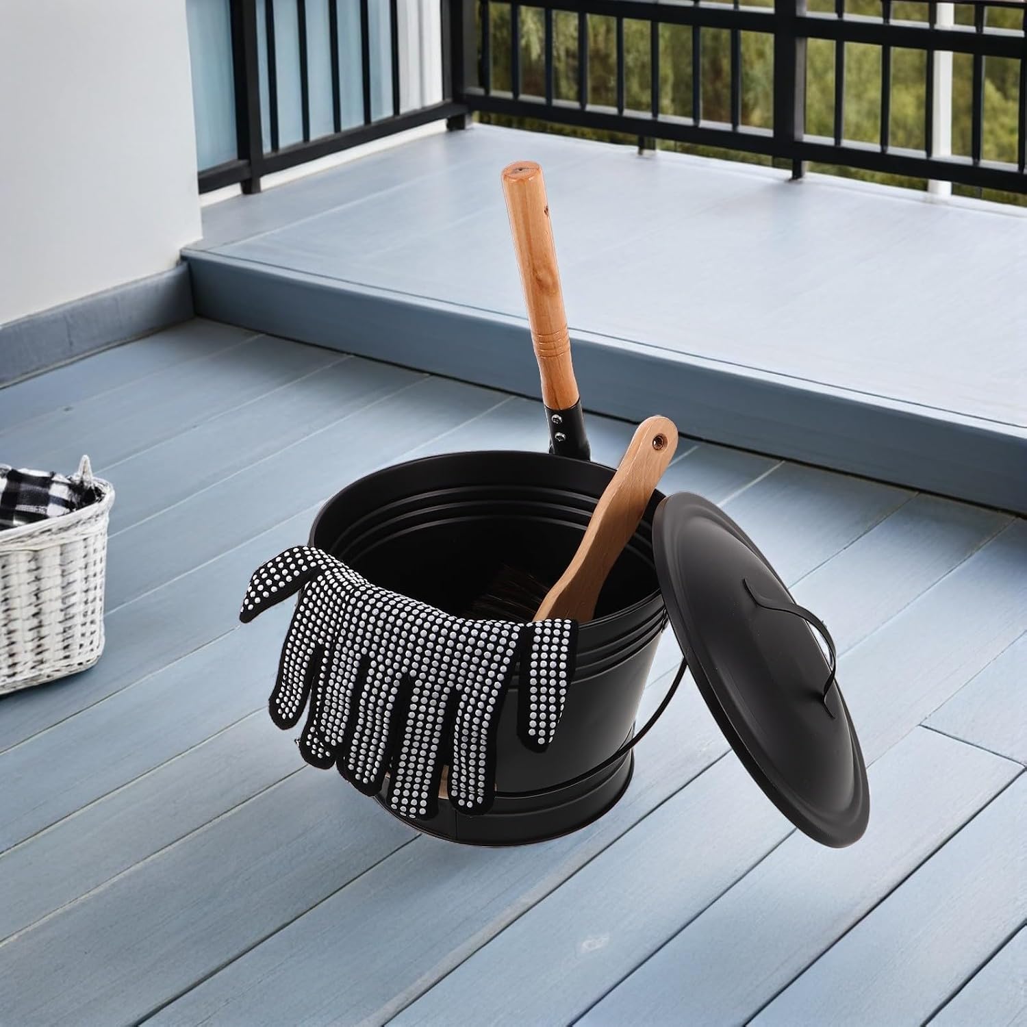 Fireplace Tool Set with Shovel, Broom and Gloves, Black