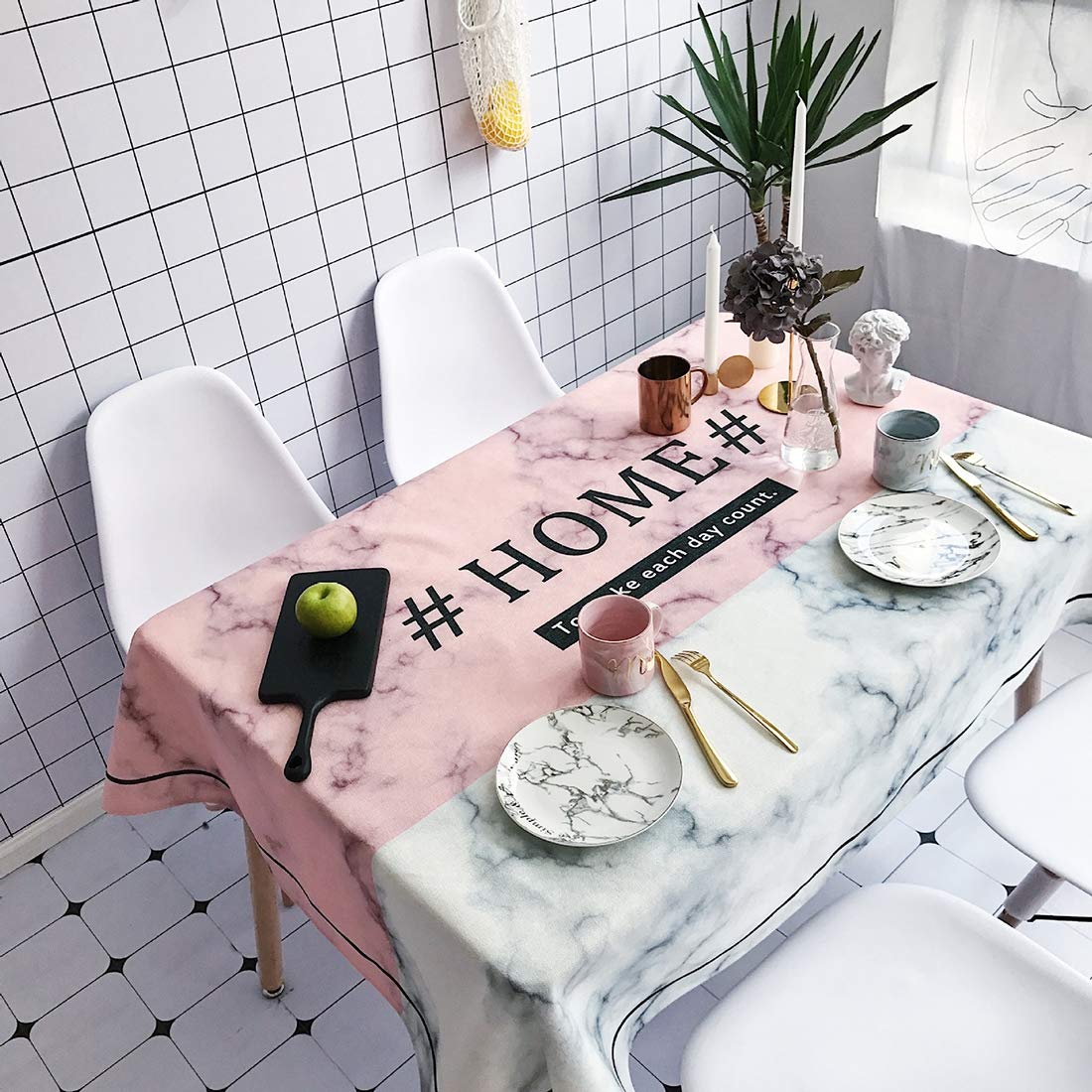 Nappe de table imperméable coton lin marbre : finissez-en avec les taches