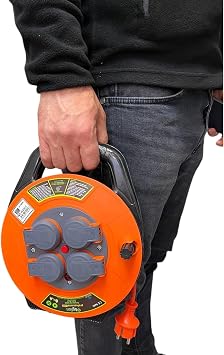 Seyyar Kablo Makarası – 10 Metre, 4 Prizli, IP44 Kapaklı, 230V 16A, 1000W – Taşınabilir Çanta Tipi Uzatma Kablosu (3x1.5mm² CCA) 10315-F Bylion