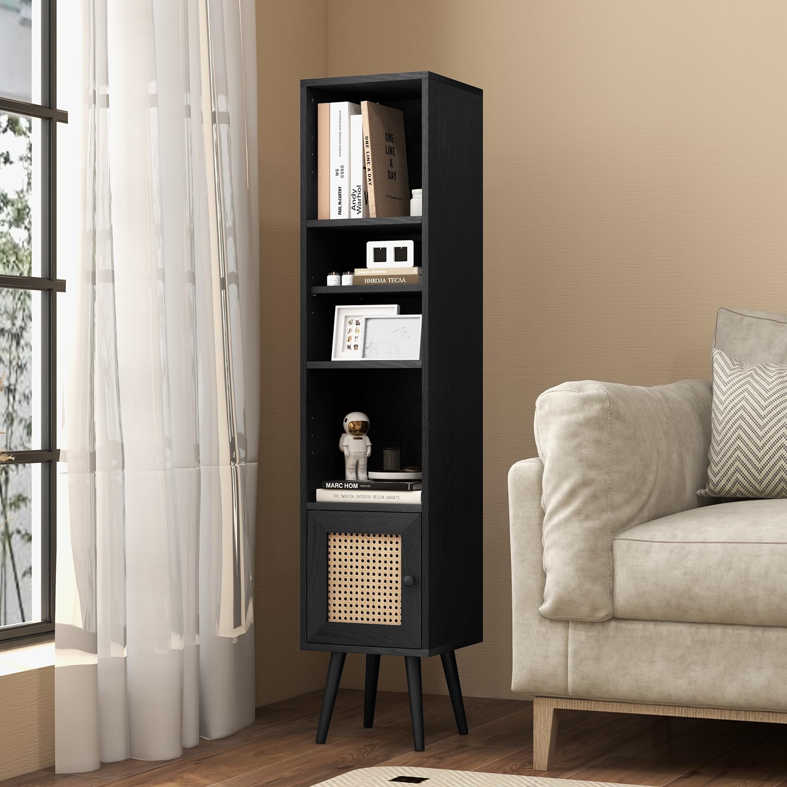 GIANTEX Armoire Autoportante avec Porte en Rotin, Meuble Colonne de Rangement avec Étagère Réglable, Bibliothèque sur Pied avec Dispositif Anti-basculement, pour Salon, Salle d’Étude (Noir)