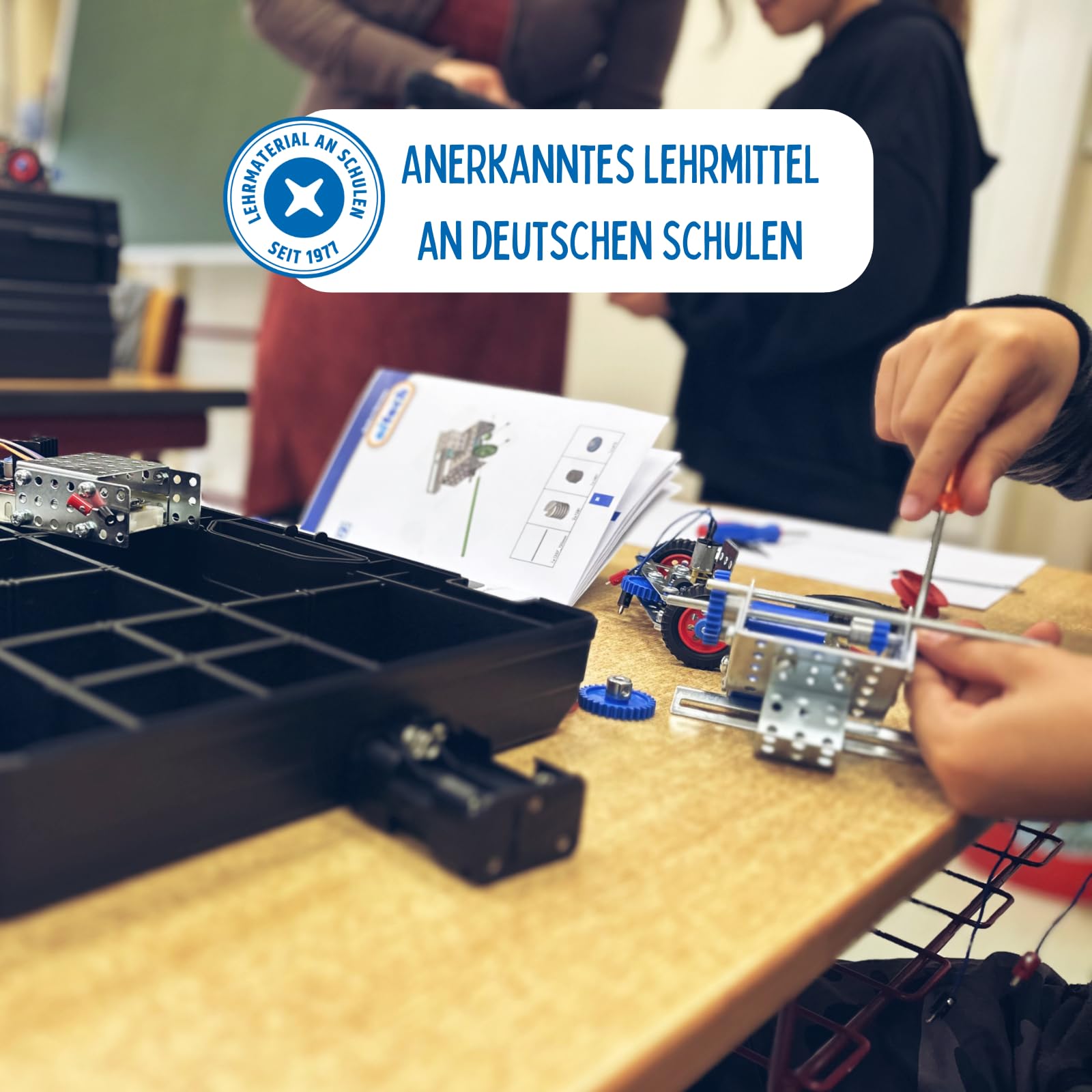 eitech Multimodell-Set - Metallbaukasten 00905, 6 Modelle und 350 Bauteile | Konstruktionsspielzeug, Bauset Kinder 8 9 10 Jahre, Geschenk Mädchen und Junge Geburtstag & Weihnachten, Metall Baukasten