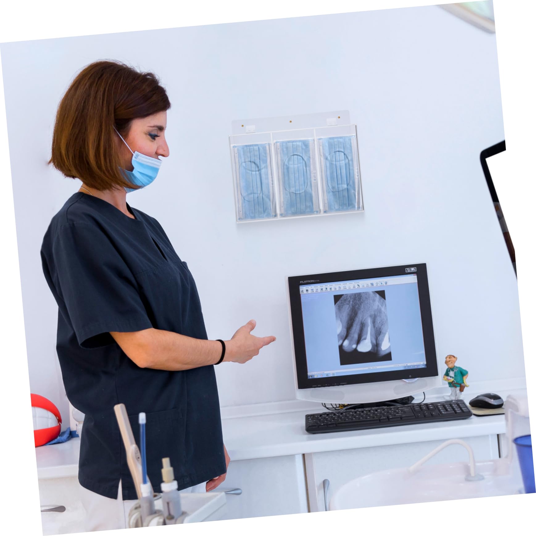 Garneck Dispenser Da Parete in Acrilico Trasparente Per Mascherine e Guanti 3 Scomparti, Contenitore Organizer Salvaspazio Per Uso Laboratoristico e Settore Sanitario