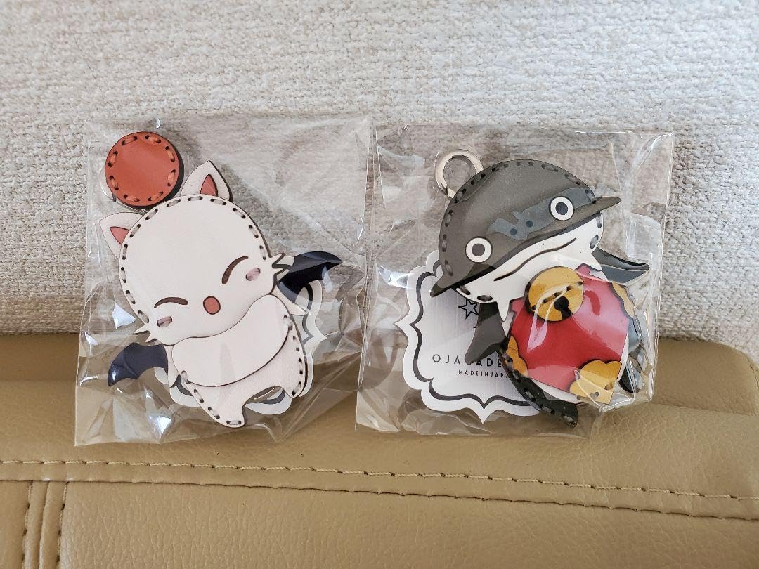Amazon.co.jp: FF14 本革 キーホルダー : ファッション