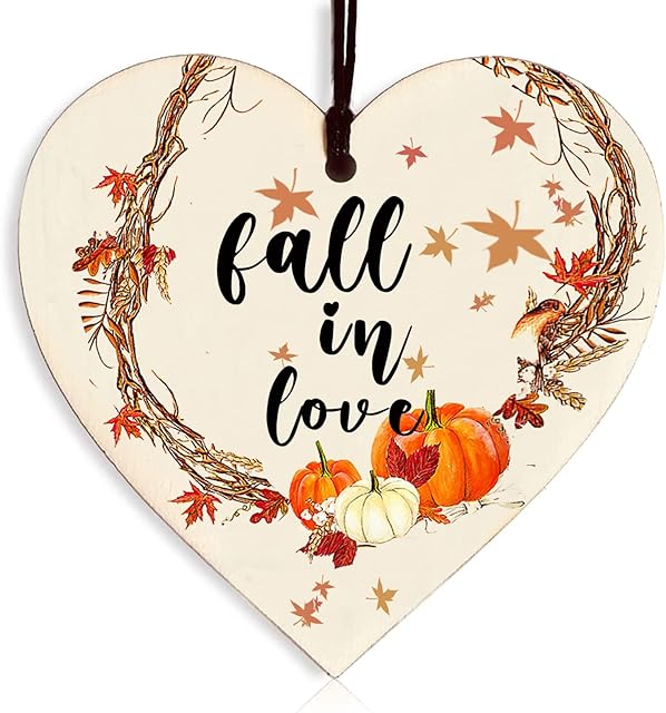 Fall Autumn Gifts Autumn House Decor, Pumpkins, Maple Autumn Accessories Wooden Heart Sign Gifts Autumn House Decor Fall Autumn Gifts for Thanksgiving and Autumn