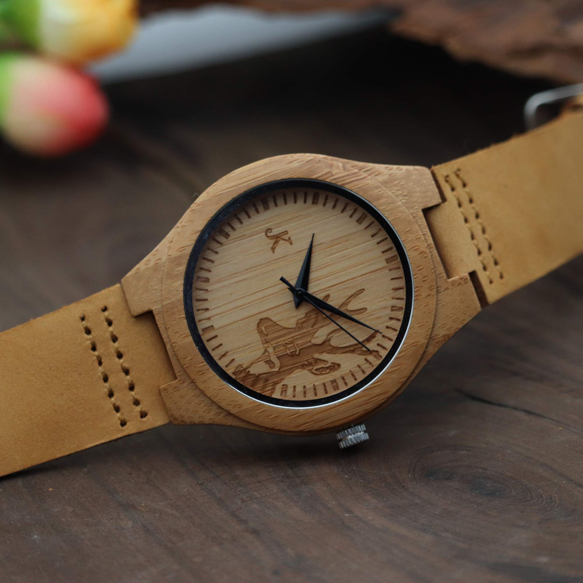 Kim Johanson Rewild - Orologio da polso da uomo, in legno di bambù, colore marrone, con vera pelle, realizzato a mano, analogico, al quarzo, con confezione regalo inclusa