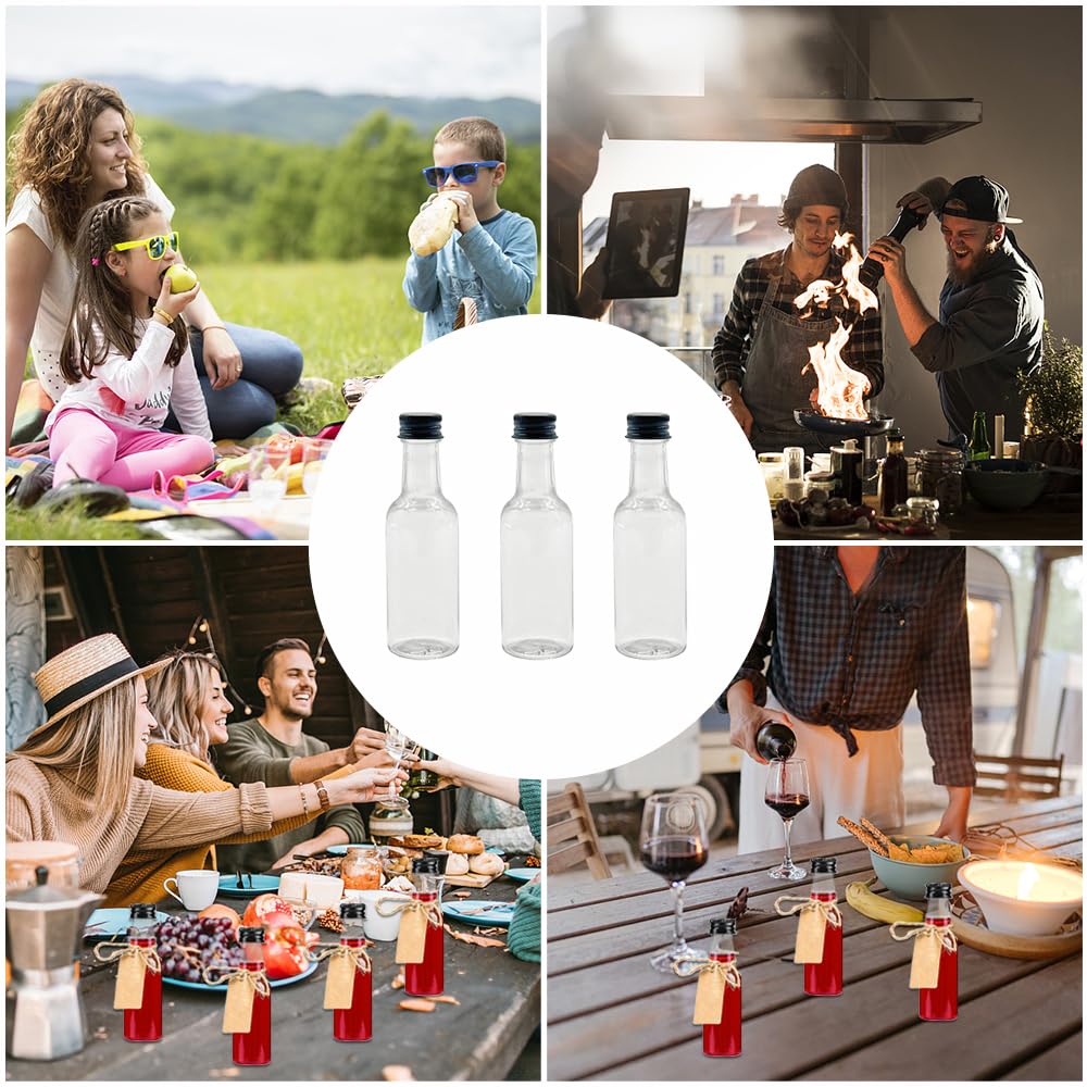 24 Pezzi Mini Bottiglie 50ml Bottigliette per Liquori con 3 Mini Imbuti Bottiglie Alcolici con 24 Etichette e Corde Mini Bottiglie di Liquore per Matrimoni e Feste