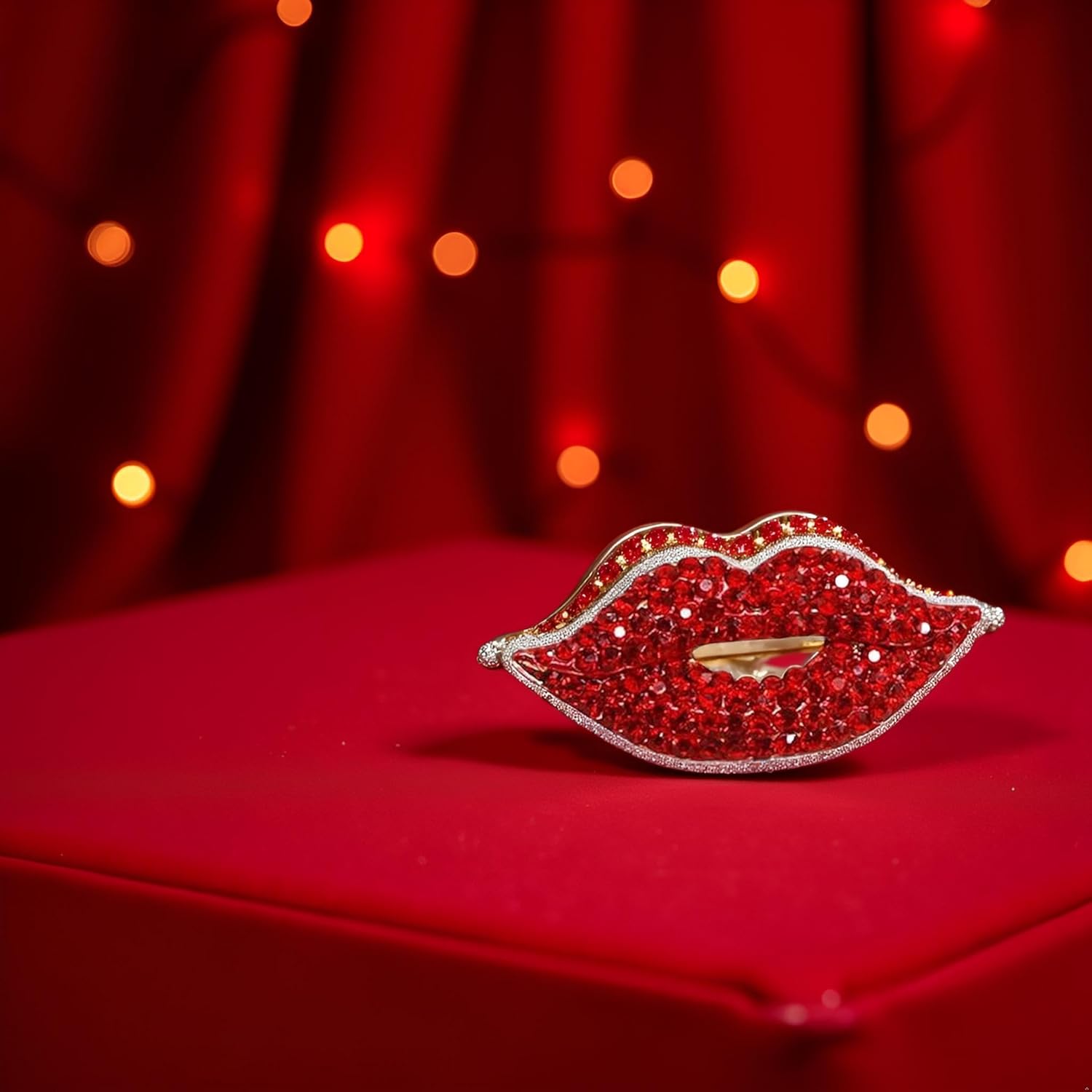 Red Lips Rhinestone Brooch Pin Women Red Lips Full Rhinestone Brooch Pin Creative Sexy Crystal Shining Mouth Brooch Party Wedding Jewelry Accessories Gift Brooches and Pins Jewelry - Image 7