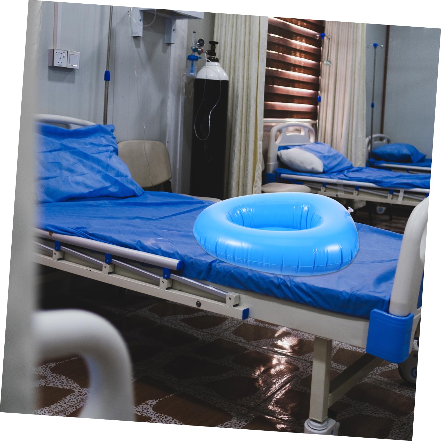 Healeved Inflatable Nursing Potty for Elderly Portable Bedpan for Women Pee Container