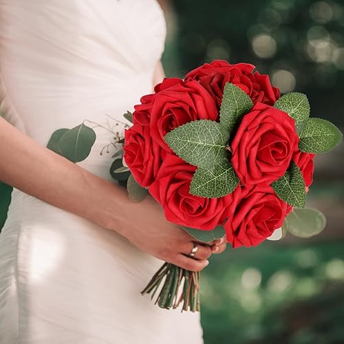 Miniatura 8 de AmyHomie Flores artificiales rosas rojas, 25 rosas falsas de aspecto real con tallo para ramos de boda, centros de mesa, arreglos de fiesta, baby