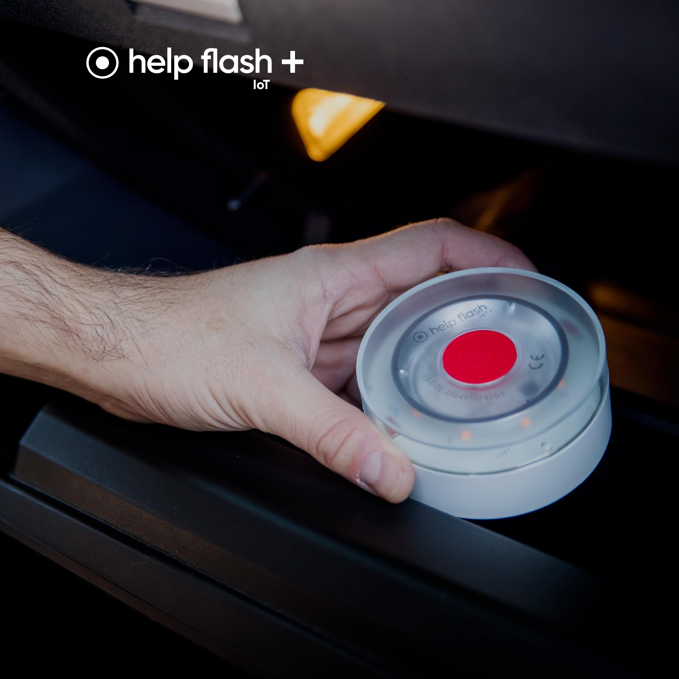 Luz de Emergencia V16 con Geolocalización, 290 candelas, Conectada DGT 3.0, Señal V-16 para Coches