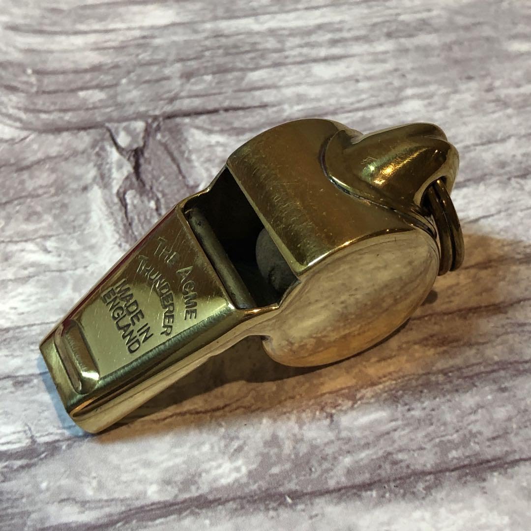 Amazon.co.jp: 英国製 ACME アクメ BRASS 真鍮ホイッスル A-2 : 楽器