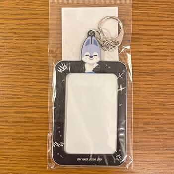 Wolf Chan トレカ 71mF9o6d00L._UF350,350_QL50_.jpg