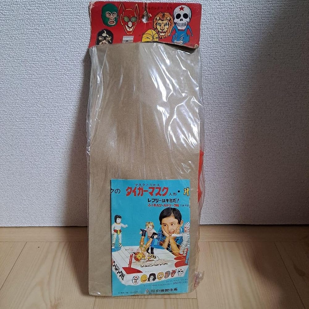 ア*ん様 中嶋製作所 タイガーマスク ジャイアントサイズ ソフビ 面取れ ア*ん様 中嶋製作所 タイガーマスク ジャイアントサイズ ソフビ
