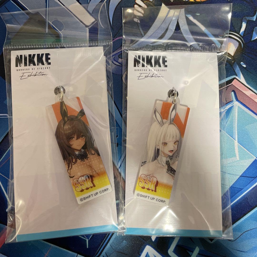 Amazon.co.jp: 勝利の女神 nikke ニケ アクリルキーホルダー