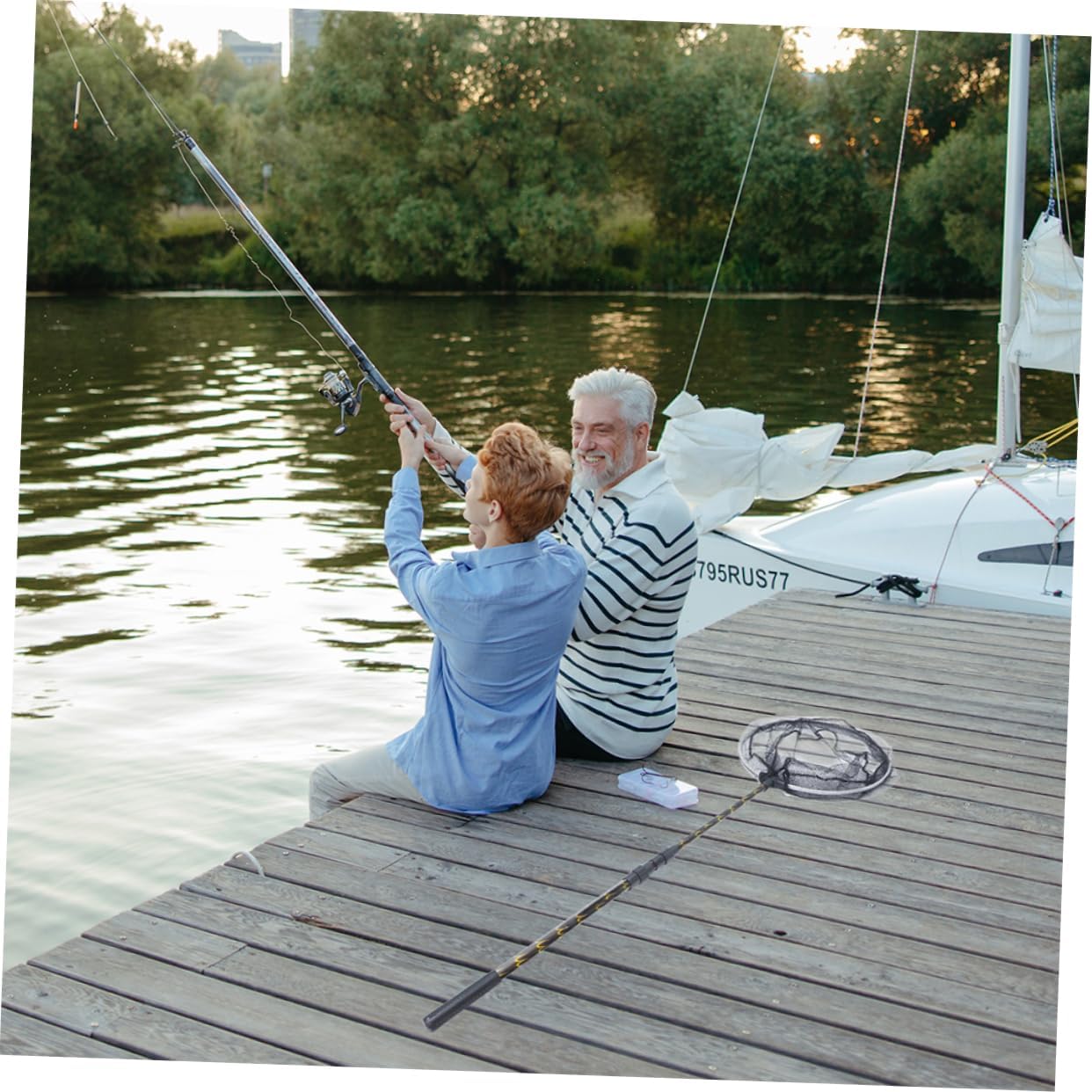 Yardwe Extendable Fishing Net Fine Mesh for Fish Tank Pool Skimmer Net for Easy Maintenance for Betta and Shrimp Sturdy Black Design