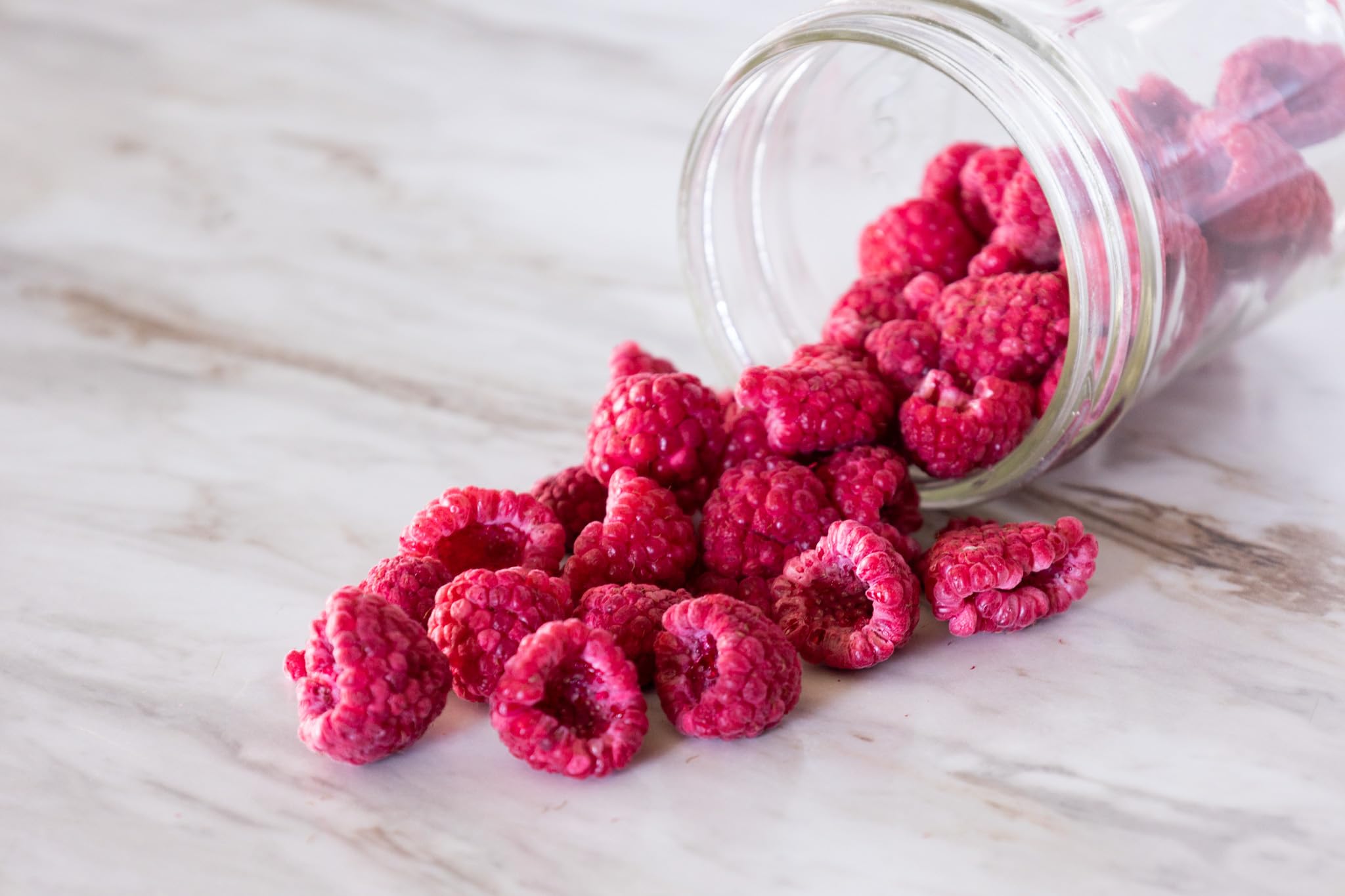 EVRR Dried Whole Raspberries 250gm Organic Raspberries Dry Fruits | Vegan | Tasty | Healthy - Image 5 thumbnail