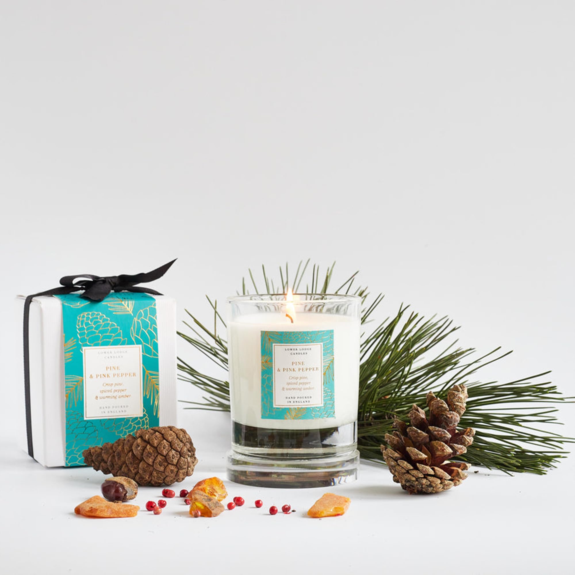 Bougie parfumée d'hiver coulée à la main en Angleterre aux notes épicées - 4