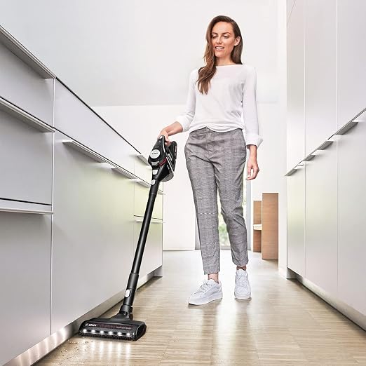 Bosch BBS812PCK-Aspirador sin cable Serie8 Unlimited Blanco -  Lacasadelelectrodomestico.com