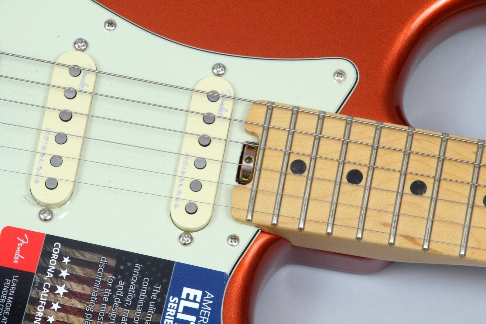 Fender American Elite Stratocaster HSS Shawbucker Maple