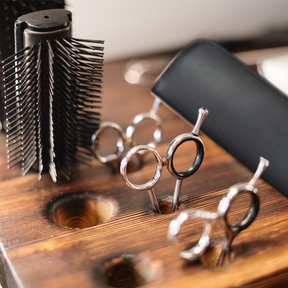 LABRIMP 7pcs Hair Cutting Scissors and Tools Kit with Comfortable to Hold Handle Design and Not Easy to Stuck or Damage Hair, Suitable for Professional Salon Use and Families
