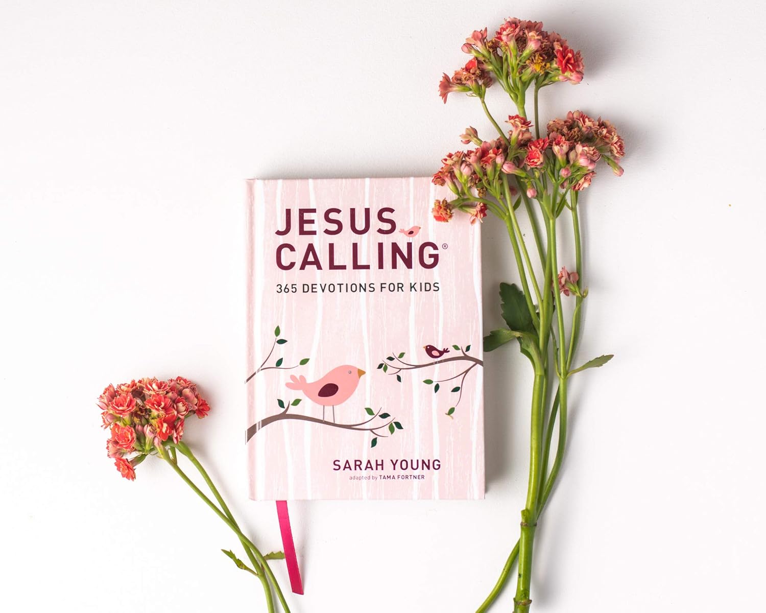 Jesus Calling: 365 Devotions for Kids (Girls Edition) - Image 8