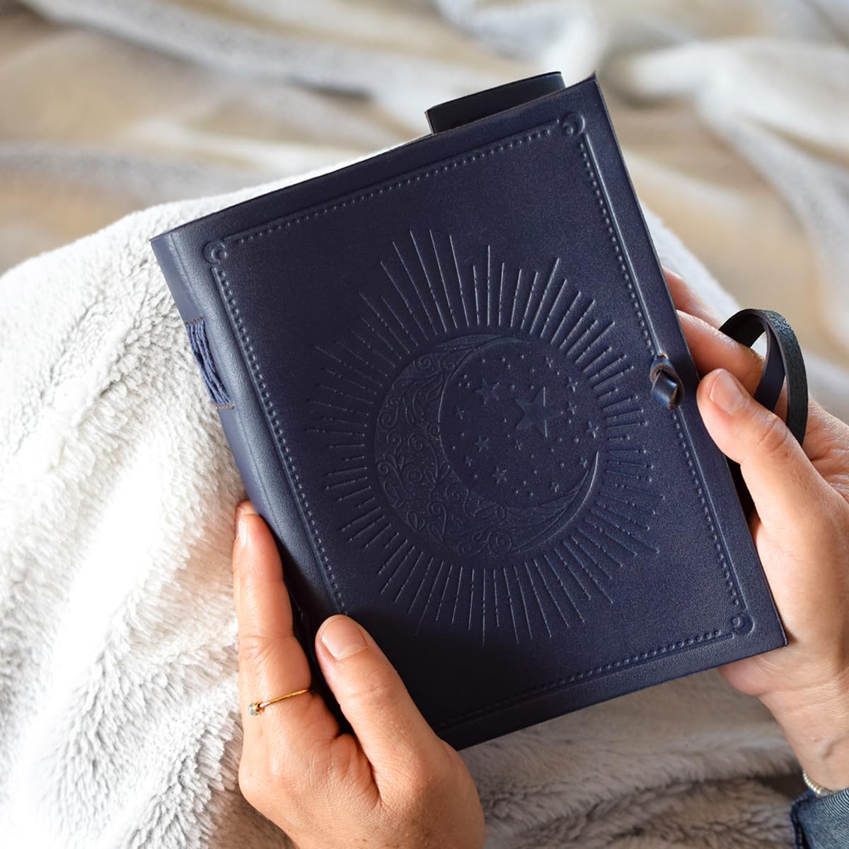 Omsaé Grimoire Lueur éternelle Lune