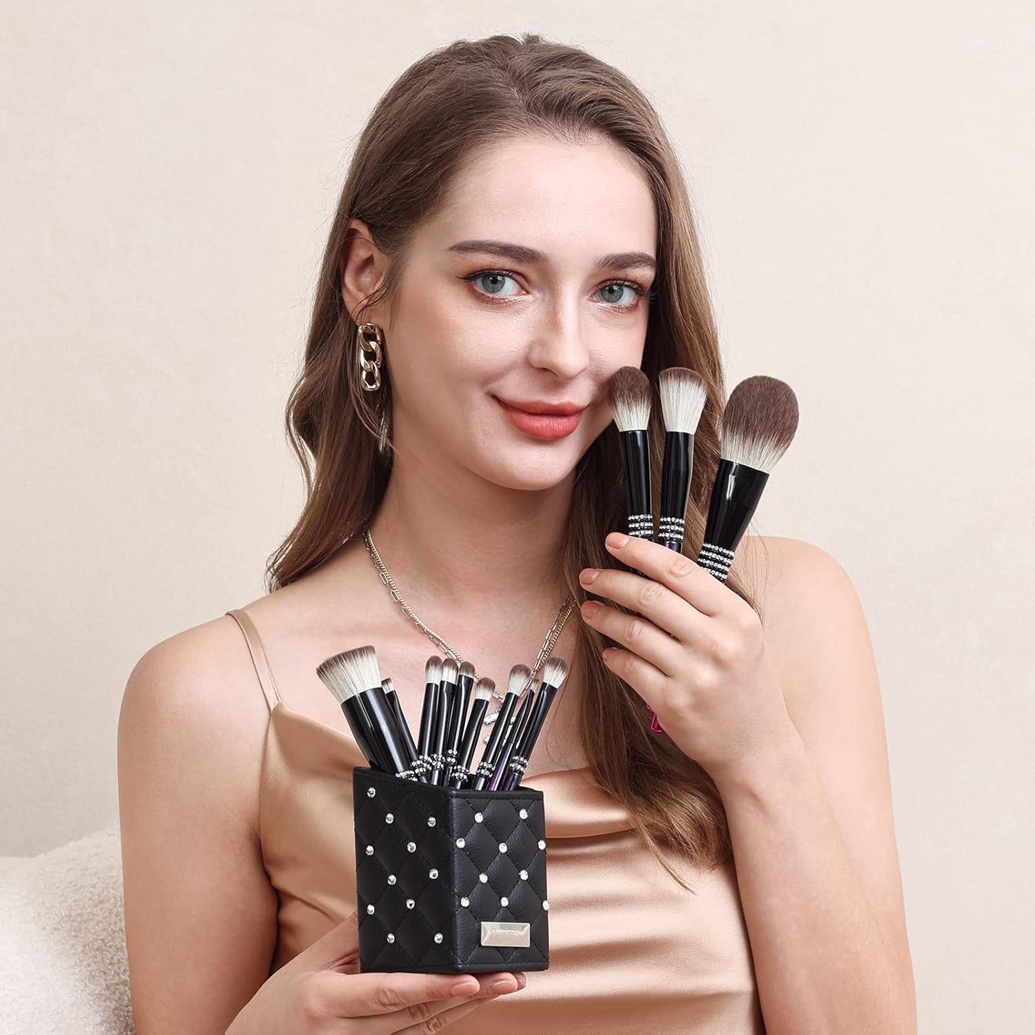 Bueart Design 16PCS Ultra Soft Makeup Brushes Sets with Holder,Professional Make up Brushes with Diamond(Purple-Black Gradient & Holder) Black-purple gradient color image 2 of 8 B0F941K4YV