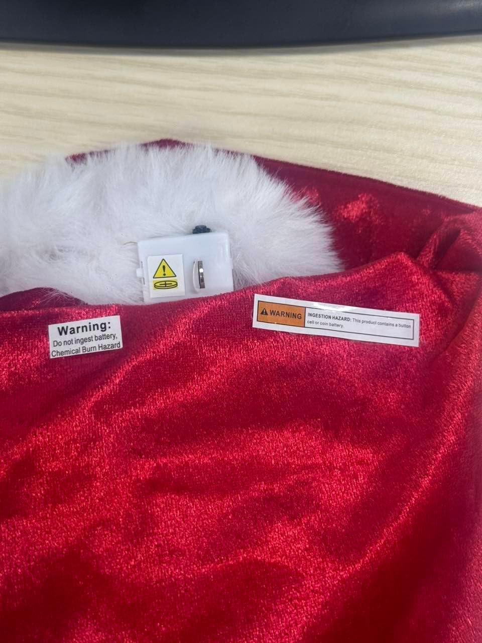 Unicra Christmas Velvet Cape Light up Xmas Cloak Cosplay Costume LED Santa Claus Hooed Cape Robe for Women and Girls